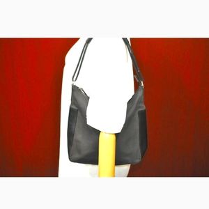 Authentic Gucci shoulder bag